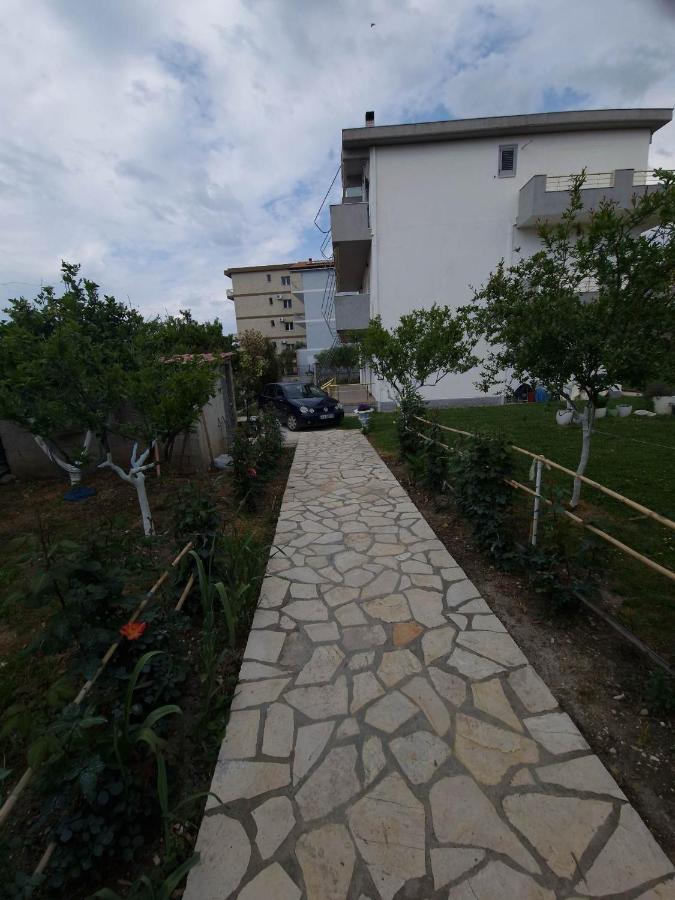 Apartmet Dritan Belulaj